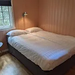 Kamp alanı Neset Skydsstasjon *