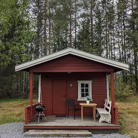 Neset Skydsstasjon Кемпинг