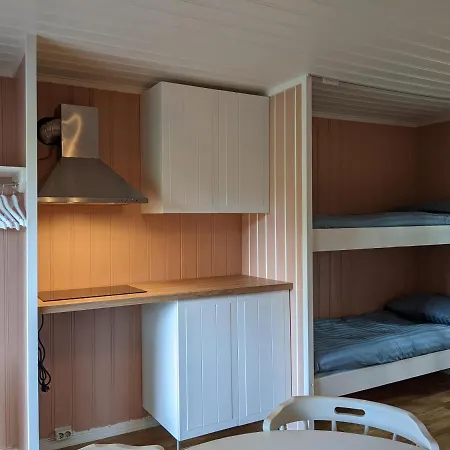 Neset Skydsstasjon مكان تخييم Flesberg
