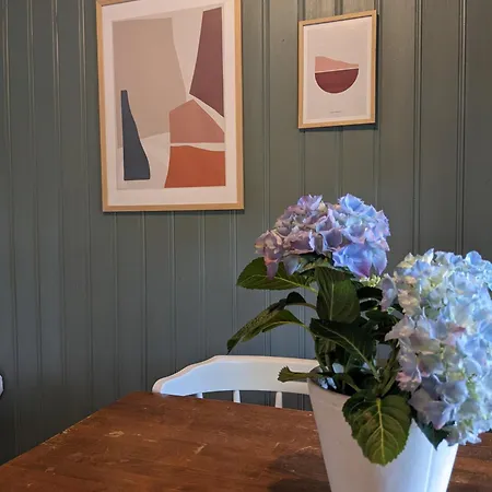 Neset Skydsstasjon Кемпинг