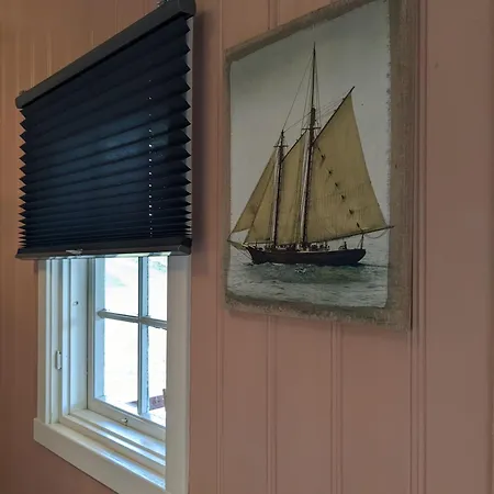 Neset Skydsstasjon Кемпинг