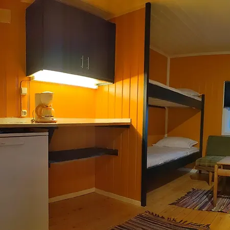 Neset Skydsstasjon مكان تخييم