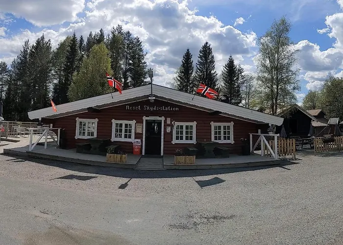 Neset Skydsstasjon Campingplatz *