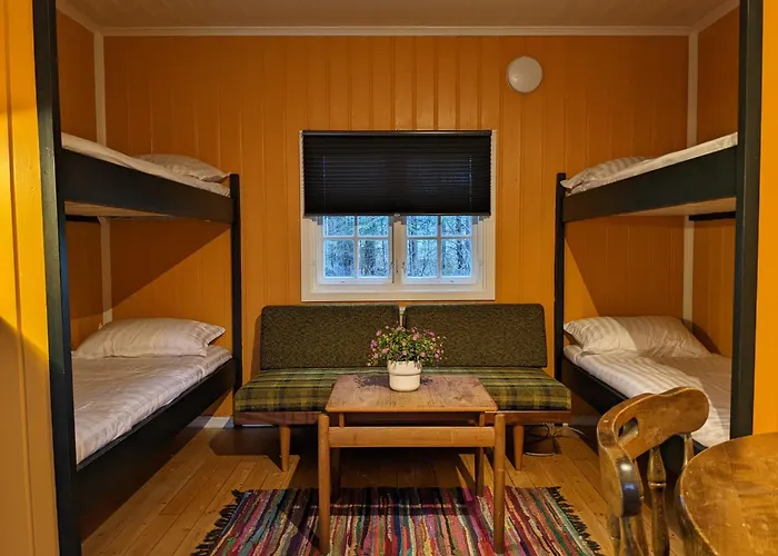 Campingplatz Neset Skydsstasjon *